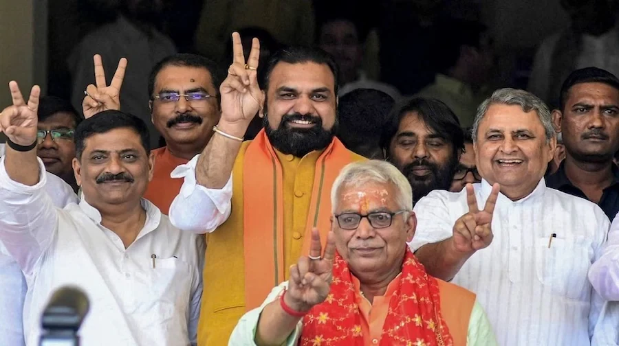 बिहार में सम्राट चौधरी कैबिनेट का विस्तार, 32 मंत्रियों ने ली शपथ