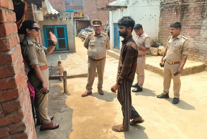 कासगंज में पारिवारिक झगड़े में 6 दिन के नवजात की मौत, दो गिरफ्तार