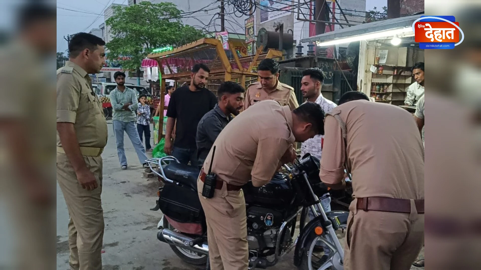 मुजफ्फरनगर: ट्रैफिक नियम तोड़ने वालों पर पुलिस का ताबड़तोड़ एक्शन, कई बुलेट सीज