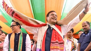 हिमंत सरमा के साथ चार मंत्रियों ने ली शपथ, नई कैबिनेट तैयार
