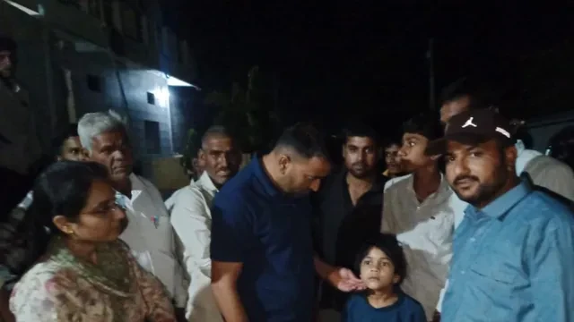 आइसक्रीम खाने से महिला समेत 9 बच्चे बीमार, मंदसौर में मचा हड़कंप