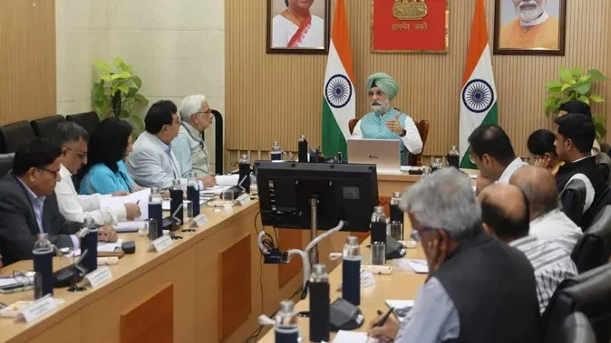 दिल्ली की यूनिवर्सिटीज बनें रिसर्च हब: उपराज्यपाल तरनजीत सिंह संधू