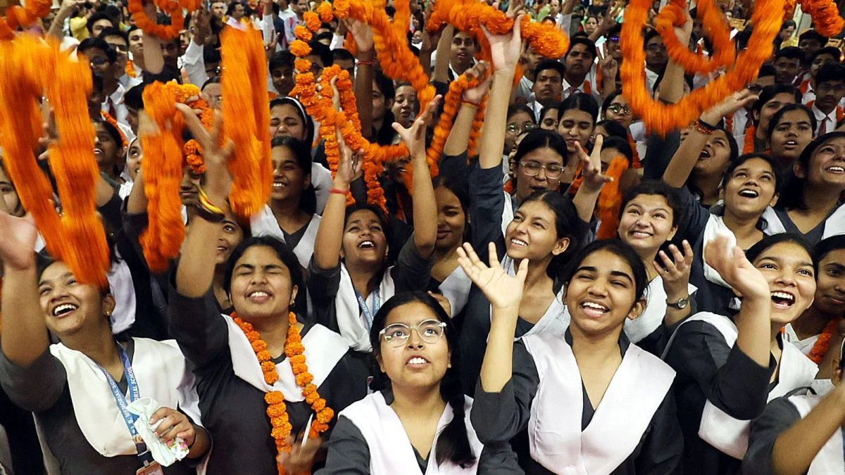 पश्चिम बंगाल: 12वीं कक्षा का रिजल्ट घोषित, 91.23% पास प्रतिशत