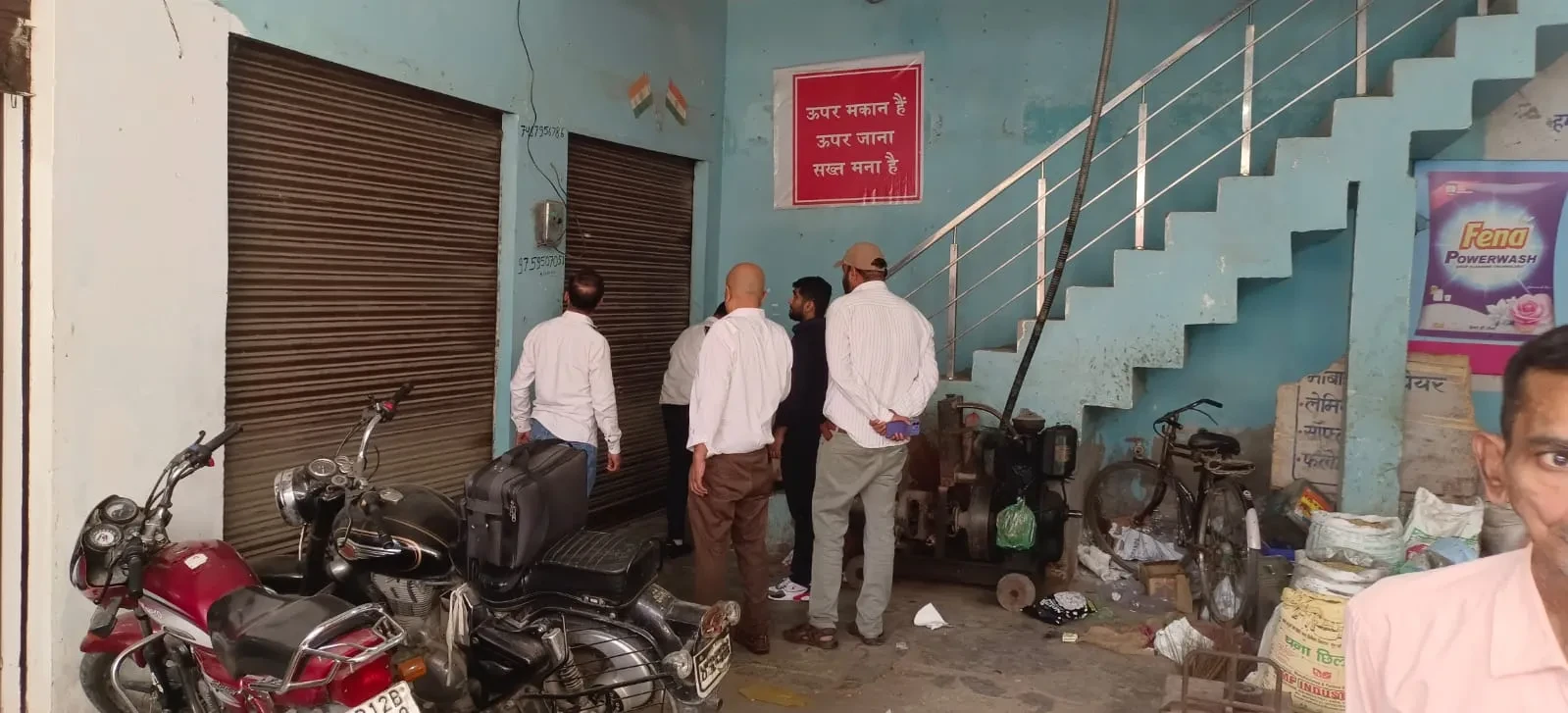 मुजफ्फरनगर में अवैध क्लीनिकों पर स्वास्थ्य विभाग की बड़ी छापेमारी, कई सील