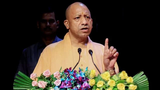 पश्चिम एशिया संकट के बीच सीएम योगी की अपील, देश को दिखानी होगी एकजुटता