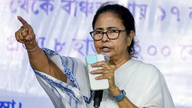 हार के बाद ममता बनर्जी का सख्त संदेश, जो जाना चाहता है जा सकता है