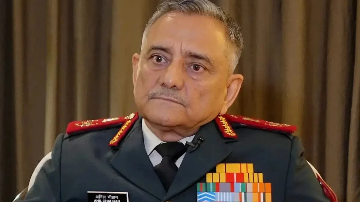 अब युद्ध आमने-सामने नहीं, तकनीक आधारित हो चुका है संघर्ष: CDS चौहान