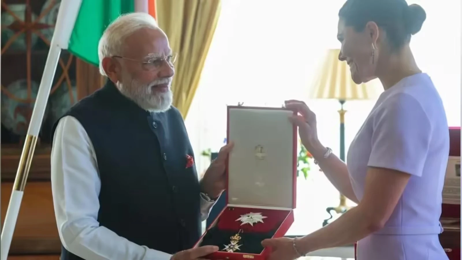 पीएम मोदी को स्वीडन का सर्वोच्च सम्मान ‘रॉयल ऑर्डर ऑफ द पोलर स्टार’ मिला