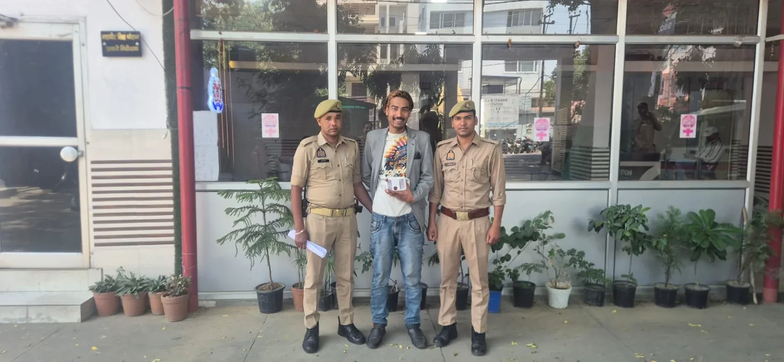 मुजफ्फरनगर: मंदिरों में चोरी करने वाला आरोपी गिरफ्तार, कई वारदातों का खुलासा