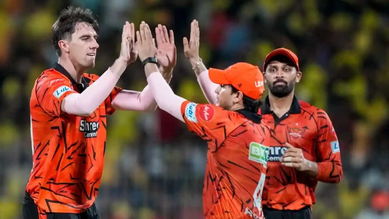 IPL 2026: हैदराबाद से 55 रनों से हारकर भी RCB की मौज, टॉप-2 में बनाई जगह