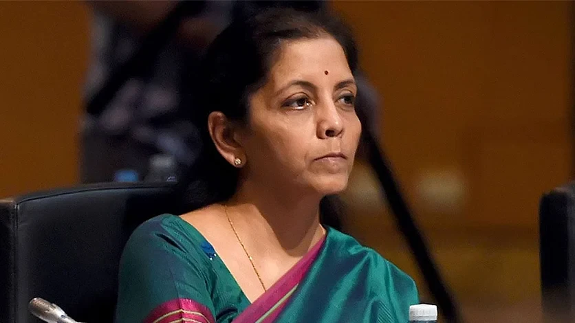 आर्थिक मोर्चे पर चुनौतियों के बीच निर्मला सीतारमण का संदेश- डर नहीं, विश्वास जरूरी