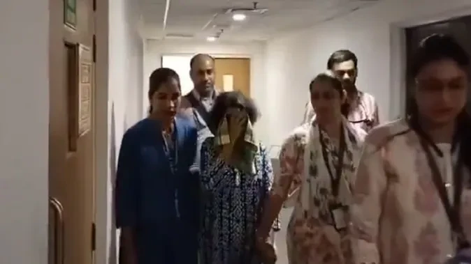 नीट-यूजी 2026 पेपर लीक केस में प्रो. मनीषा हवलदार 6 दिन की CBI कस्टडी में