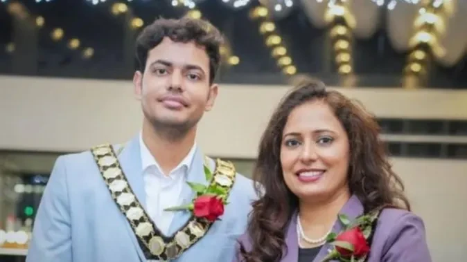 ब्रिटेन में हरियाणा का कमाल, मां-बेटे बने दो शहरों के मेयर