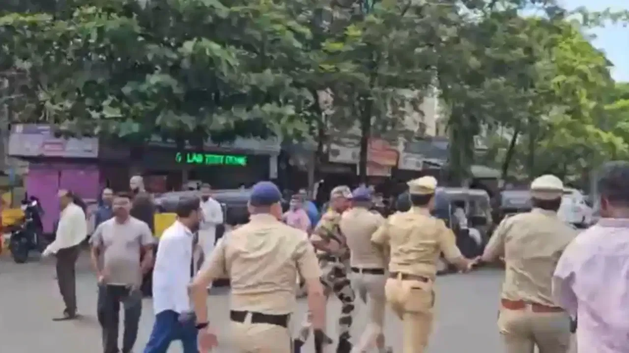 मुंबई के गोरेगांव में बकरीद से पहले कुर्बानी को लेकर विवाद, पुलिस ने संभाला मोर्चा