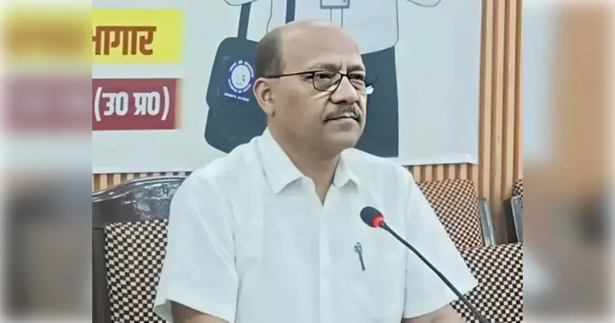 मुजफ्फरनगर: जनगणना कार्य में ढिलाई पर डीएम सख्त, लापरवाह कर्मचारियों पर होगी कार्रवाई