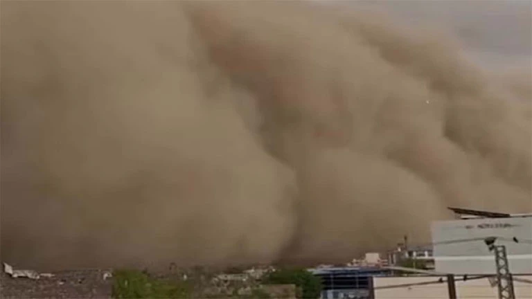 राजस्थान में धूलभरी आंधी का कहर, कई जिलों में जनजीवन प्रभावित