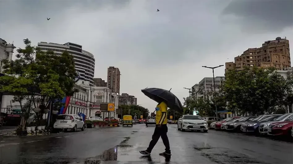 दिल्ली वालों के लिए राहत की खबर! बारिश और तेज हवाओं का अलर्ट जारी