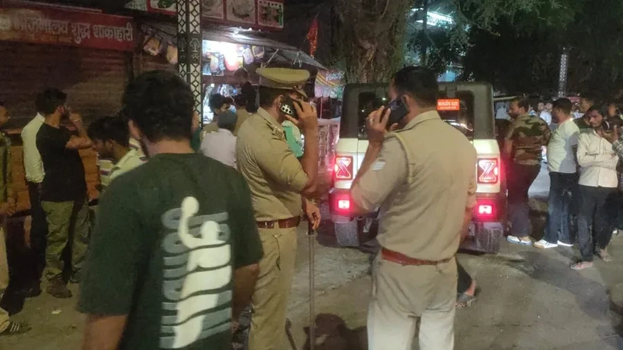 मुरादाबाद में पुलिस चौकी के सामने फायरिंग, नारियल कारोबारी घायल