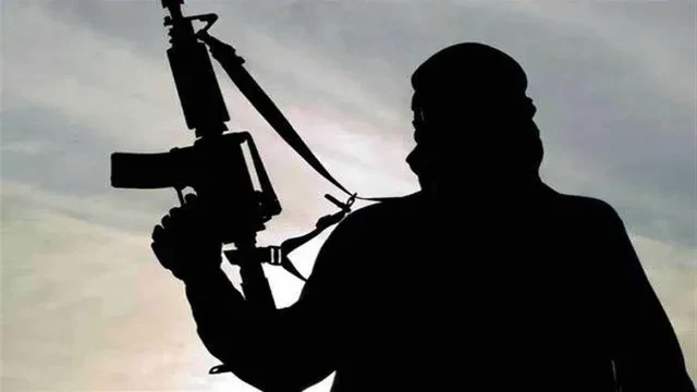 यूपी में रेलवे ट्रैक पर आतंकी साजिश का खुलासा, पुलिस ने बढ़ाई सतर्कता