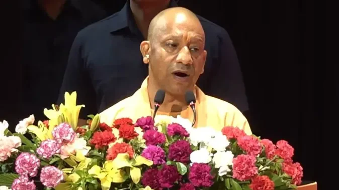 यूपी कैबिनेट का बड़ा फैसला: वाहन मालिकों को टैक्स में राहत, जुर्माना पूरी तरह माफ