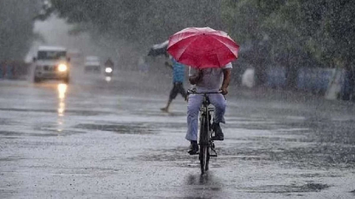 देशभर में बदलेगा मौसम का मिजाज, कई राज्यों में बारिश और आंधी का अलर्ट