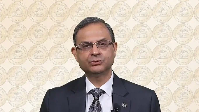 महंगाई से आगे बढ़ी RBI की नीति, विदेशी निवेश आकर्षित करने पर जोर