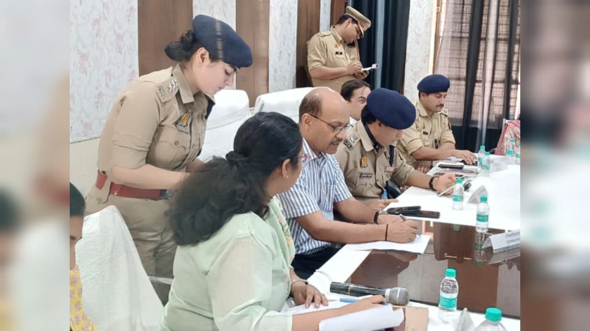 मुजफ्फरनगर: संपूर्ण समाधान दिवस में डीएम-एसएसपी ने सुनीं शिकायतें