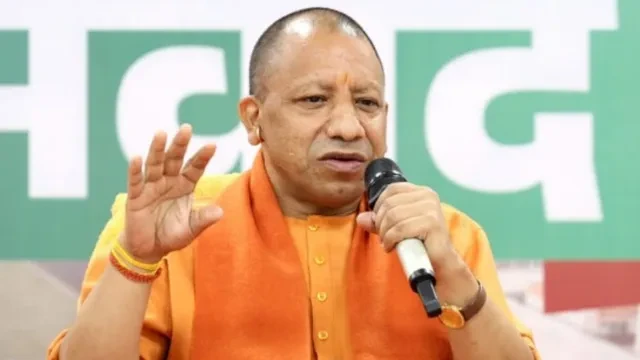 टीईटी मुद्दे पर शिक्षकों के प्रतिनिधिमंडल से मिले मुख्यमंत्री योगी