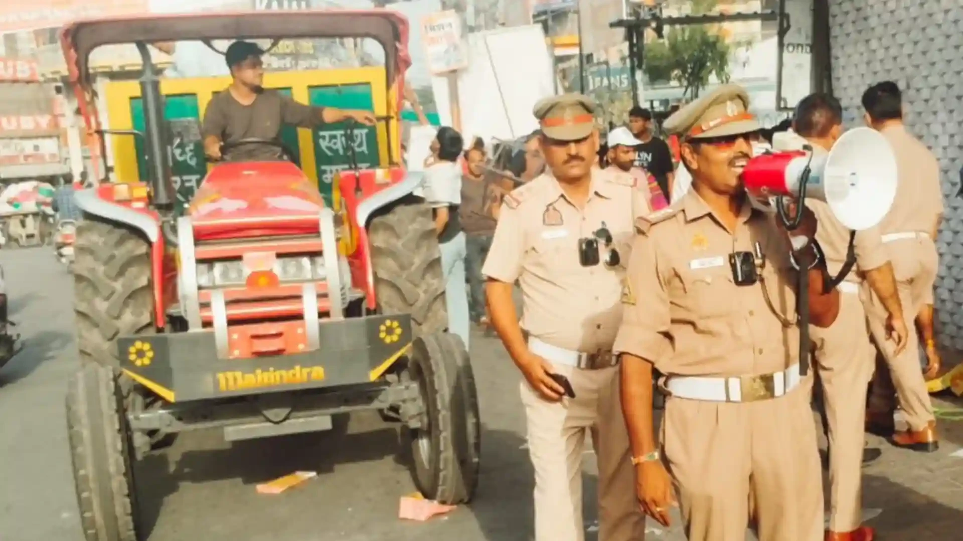 मुजफ्फरनगर में अतिक्रमण पर बड़ी कार्रवाई, 191 वाहनों के चालान