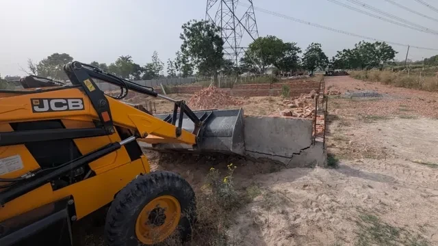 गुरुग्राम में अवैध कॉलोनियों पर बड़ा एक्शन, दो दिन में छह कॉलोनियां ध्वस्त