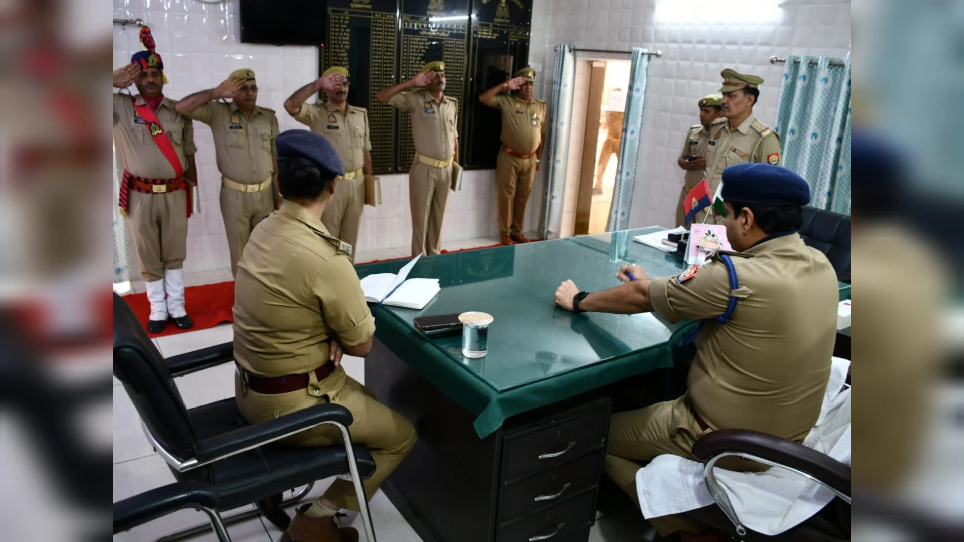 मुजफ्फरनगर: एसएसपी ने पुलिस लाइन का किया निरीक्षण, रिकॉर्ड प्रबंधन सुधारने के दिए निर्देश