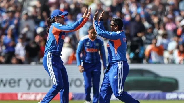 महिला टी20 विश्व कप: भारत ने पाकिस्तान को 64 रन से हराया