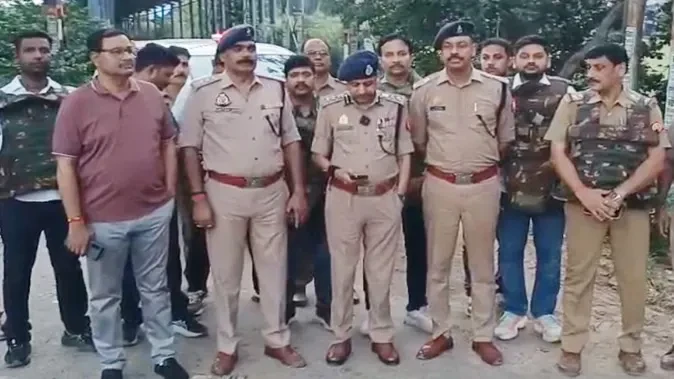 साधु हत्याकांड का मुख्य आरोपी एनकाउंटर में ढेर, सिपाही घायल