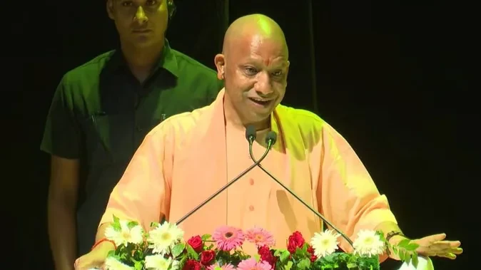माफियाओं का खात्मा करना मेरा पसंदीदा विषय: सीएम योगी