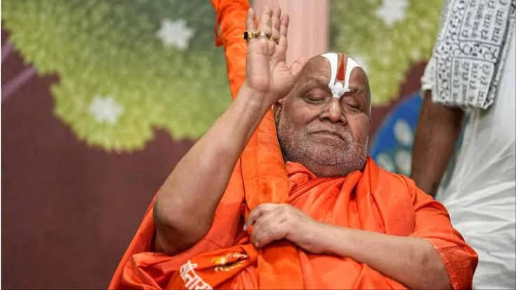 'लव और लैंड जेहाद करने वालों को मारना पाप नहीं': जगद्गुरु रामभद्राचार्य