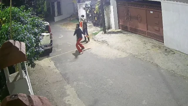 रांची में आरएसएस कार्यालय पर पेट्रोल बम हमला, CCTV में कैद पूरी वारदात