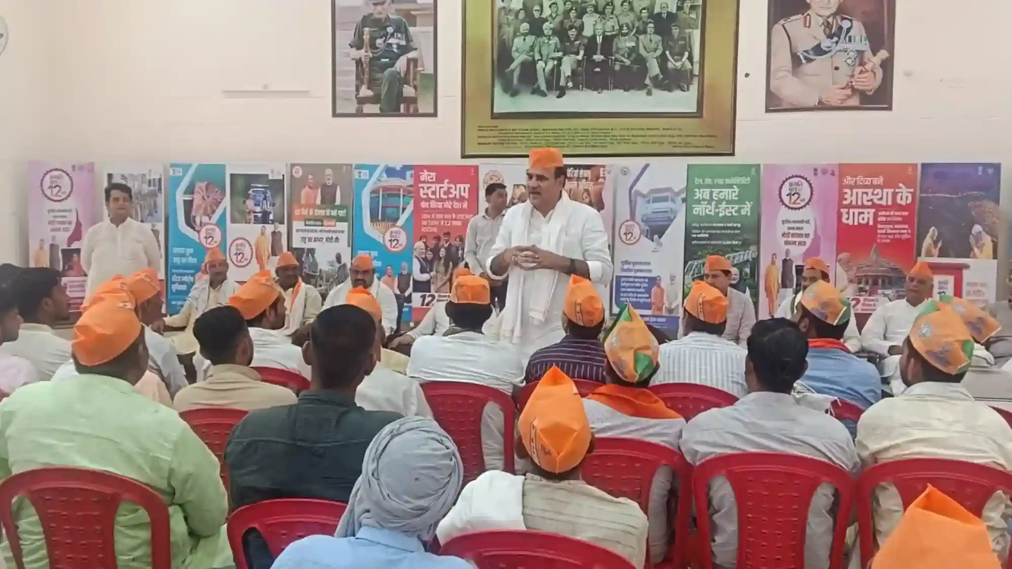 मुजफ्फरनगर: विकास प्रदर्शनी में पूर्व विधायक उमेश मलिक ने गिनाईं सरकार की उपलब्धियां