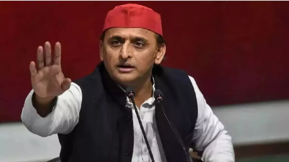 राम मंदिर चढ़ावा प्रकरण पर अखिलेश यादव का वार, बोले- अयोध्या बनेगी ‘कुरुक्षेत्र’
