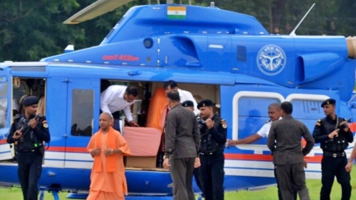 सीएम योगी के अयोध्या दौरे के दौरान हेलीपैड के पास लगी आग, सुरक्षा व्यवस्था पर उठे सवाल