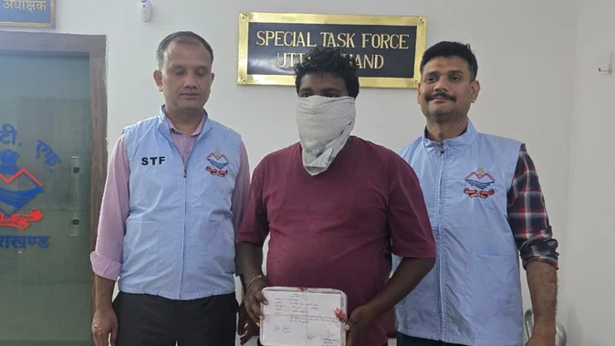 मुजफ्फरनगर से उत्तराखंड पहुंचे 18 हजार प्रतिबंधित कैप्सूल, मेडिकल स्टोर संचालक गिरफ्तार