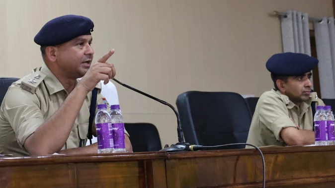 नीट परीक्षा को लेकर देहरादून पुलिस अलर्ट, सुरक्षा के कड़े इंतजाम