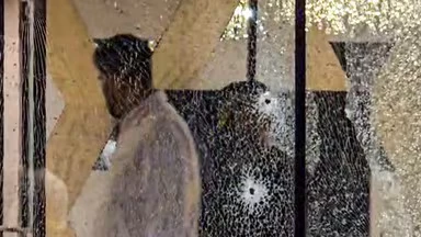 गाजियाबाद: बिल्डर के ऑफिस में घुसकर बदमाशों ने की फायरिंग, बाल-बाल बची जान