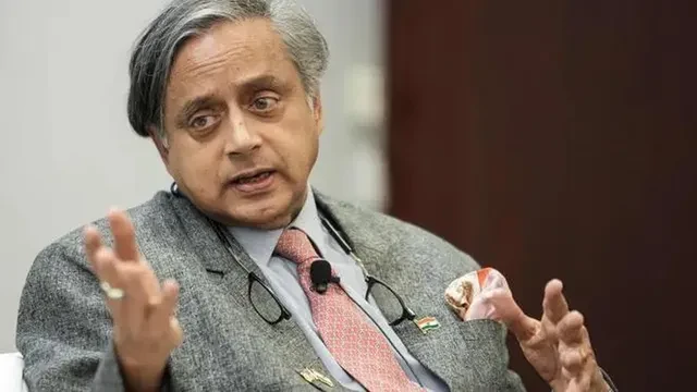 शशि थरूर के कश्मीर दौरे पर विवाद, कांग्रेस ने जताई आपत्ति