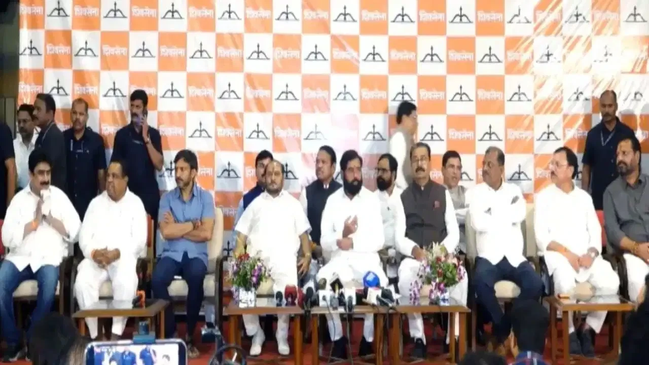 ‘शिवसेना (UBT) को अभी और झटके लगेंगे’, एकनाथ शिंदे के बयान से महाराष्ट्र में हलचल
