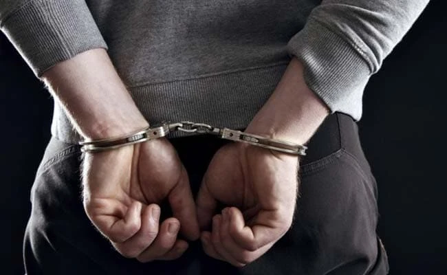 एंटी करप्शन टीम की बड़ी कार्रवाई: मेरठ मंडी निरीक्षक नाहर सिंह रिश्वत लेते गिरफ्तार