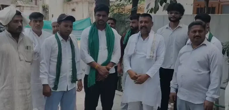 मुजफ्फरनगर: भाकियू (सेवक) ने ‘एक गांव-एक फर्द’ व्यवस्था लागू करने की मांग की