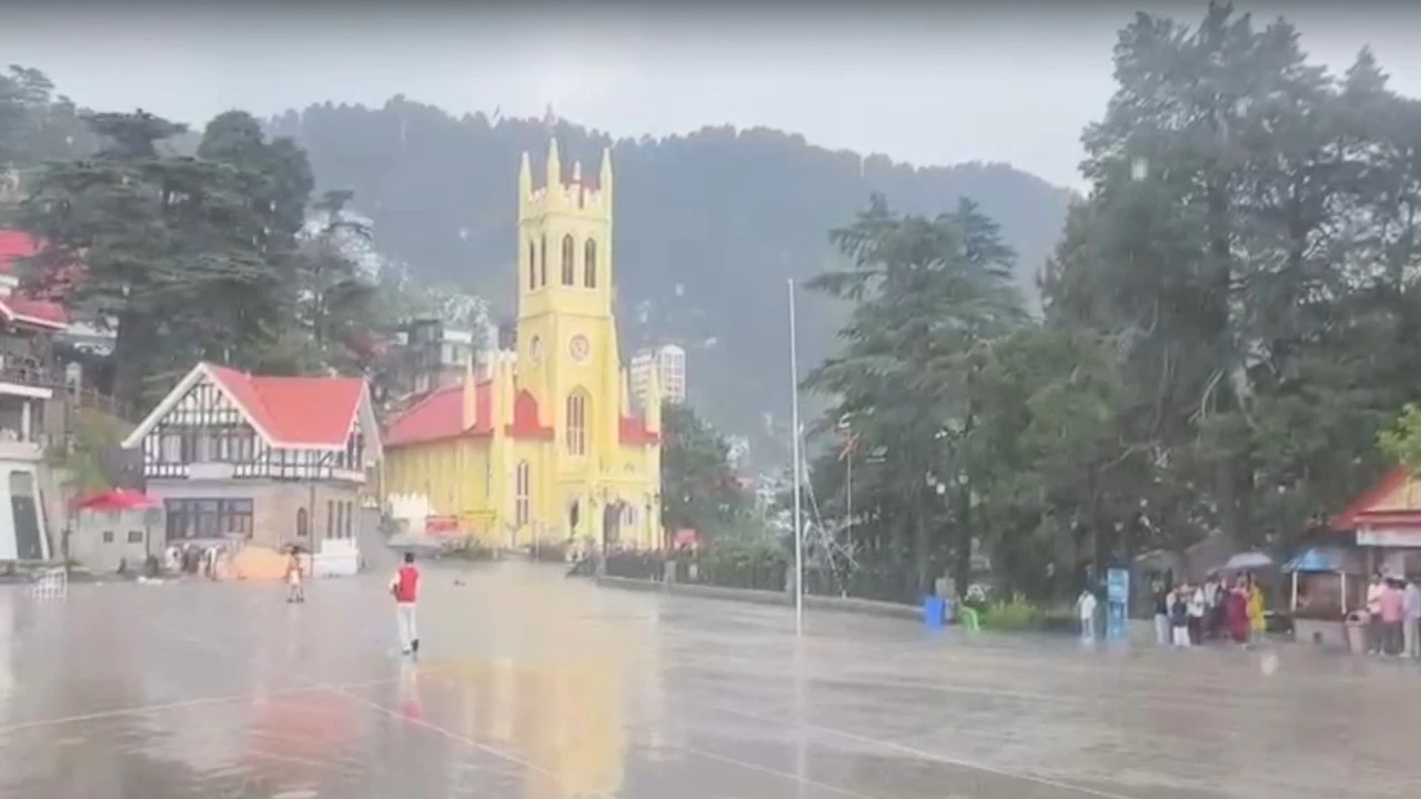 बारिश ने बदला हिमाचल का मौसम, कई इलाकों में ठंडक बढ़ी