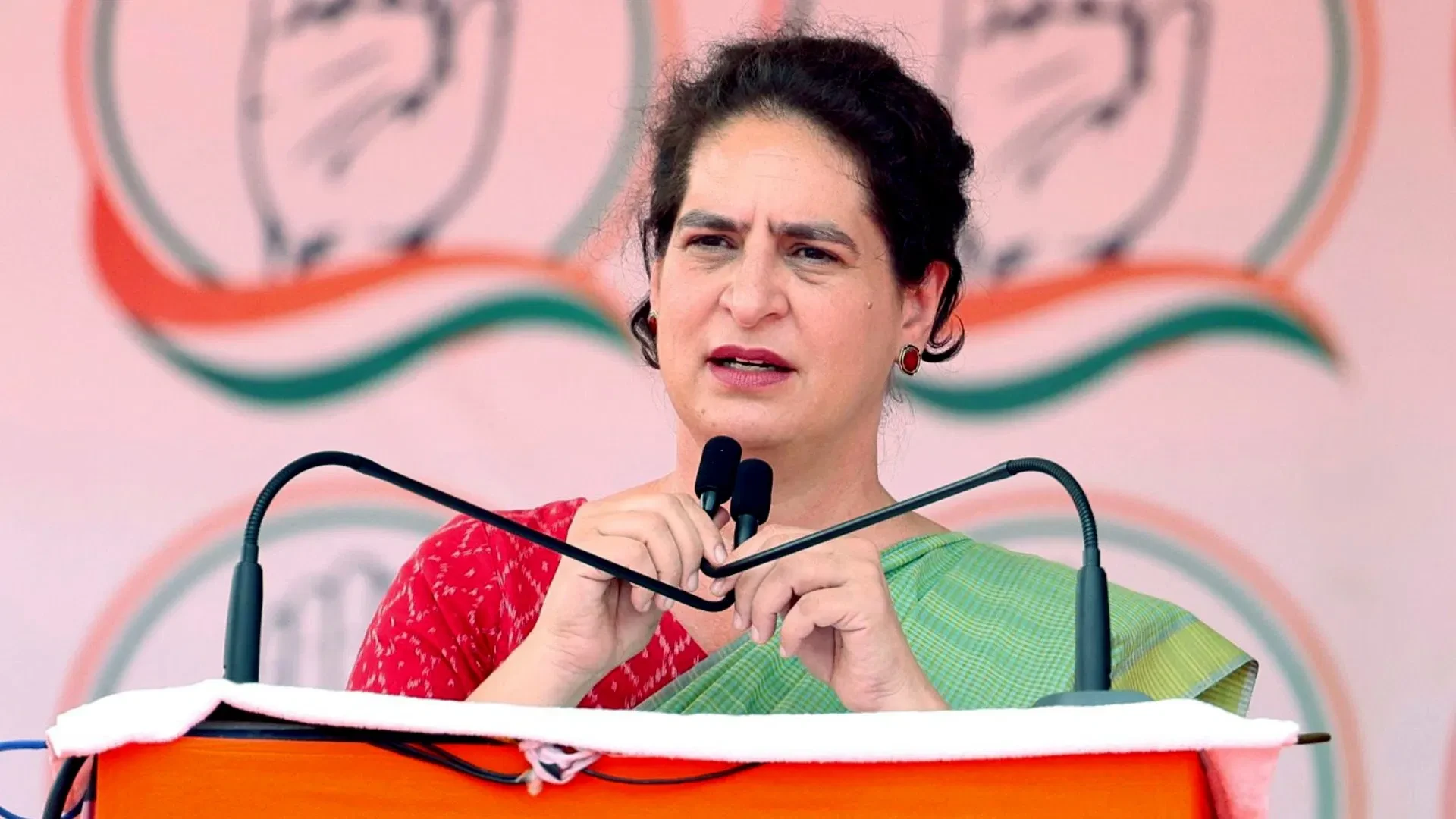 ‘ऐसी क्रूरता अस्वीकार्य’, मुजफ्फरनगर के कथित बंधुआ मजदूरी मामले पर भड़कीं प्रियंका गांधी