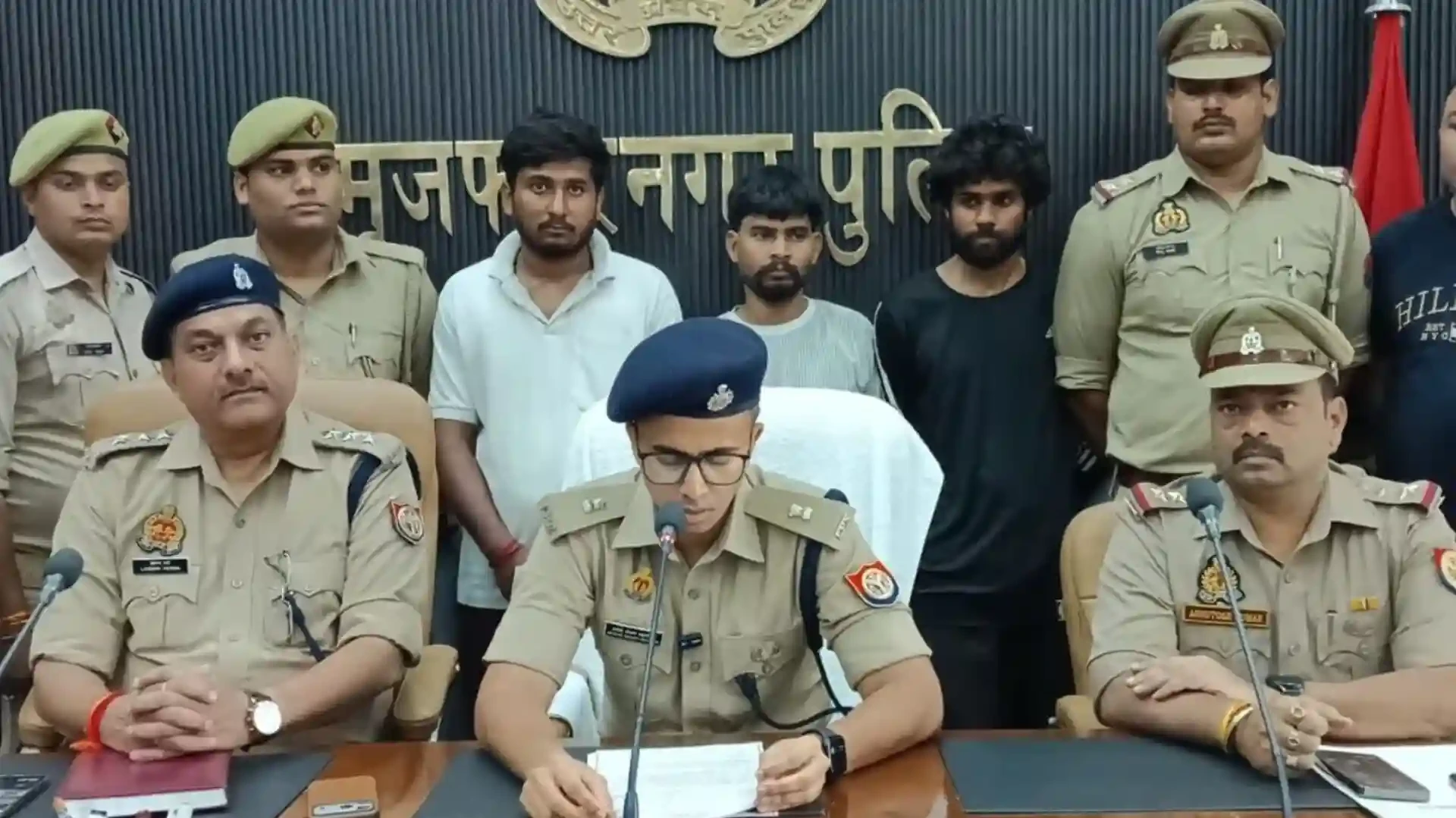 मुजफ्फरनगर: अवैध हथियार तस्करी गिरोह का भंडाफोड़, दो छात्र समेत तीन गिरफ्तार
