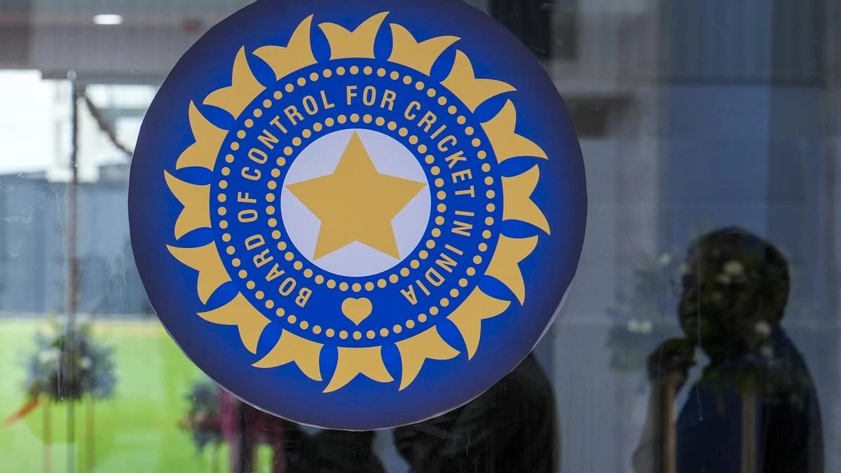 KSCA सचिव संतोष मेनन अयोग्य घोषित, BCCI ओम्बड्समैन का बड़ा फैसला